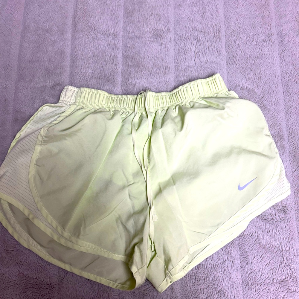 nike tempo brief lines running shorts